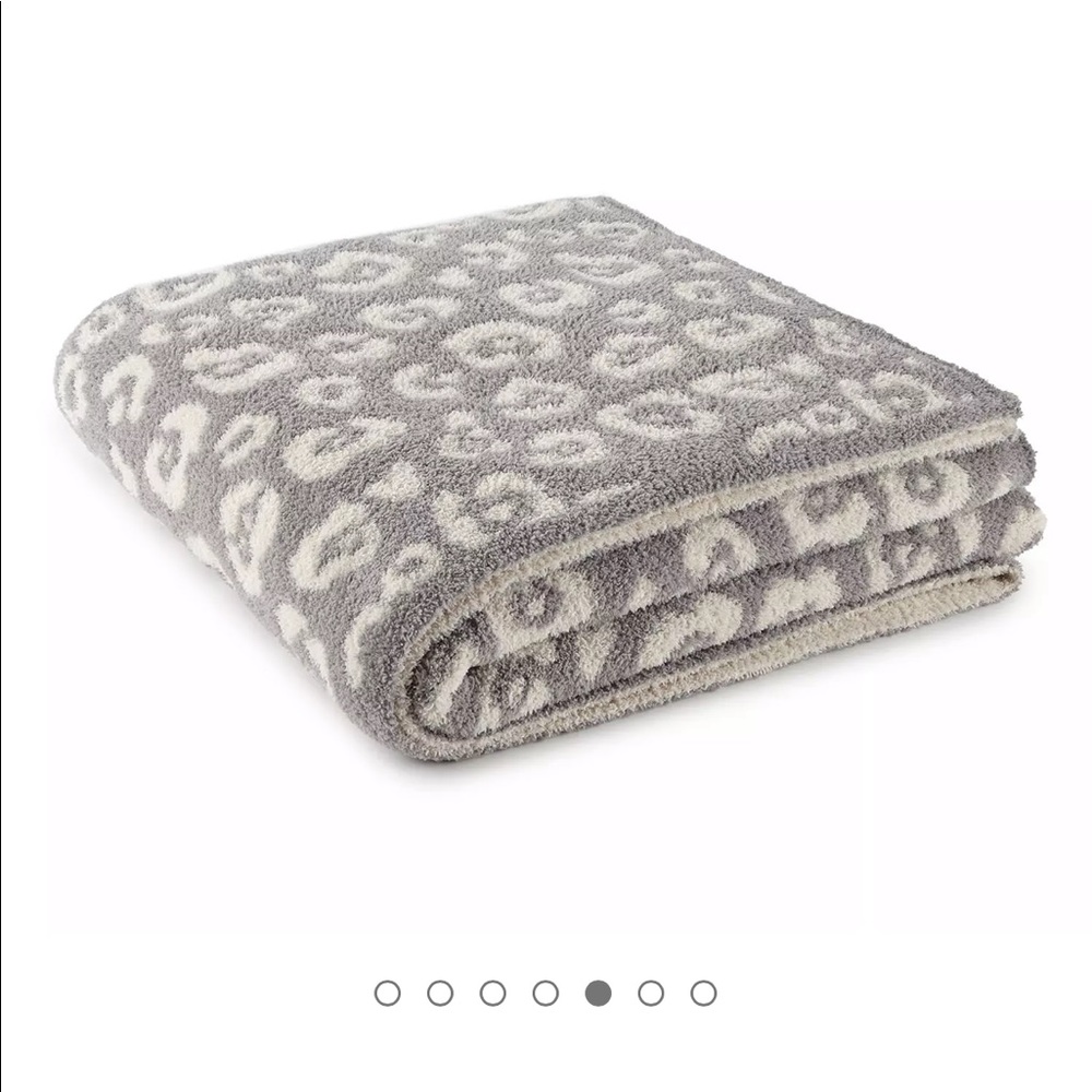 So soft! It’s like being barefoot in your dreams!